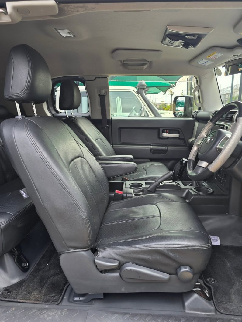 2017 Toyota FJ Cruiser