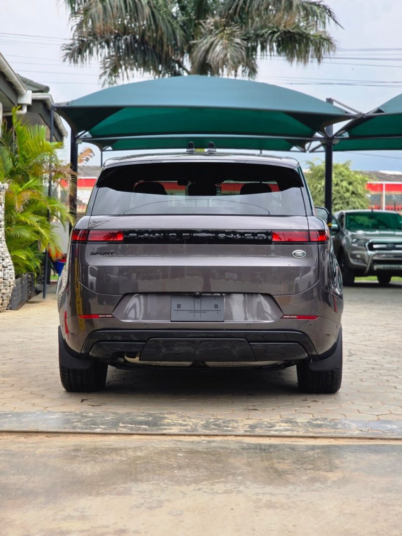 2023 RANGE ROVER SPORT