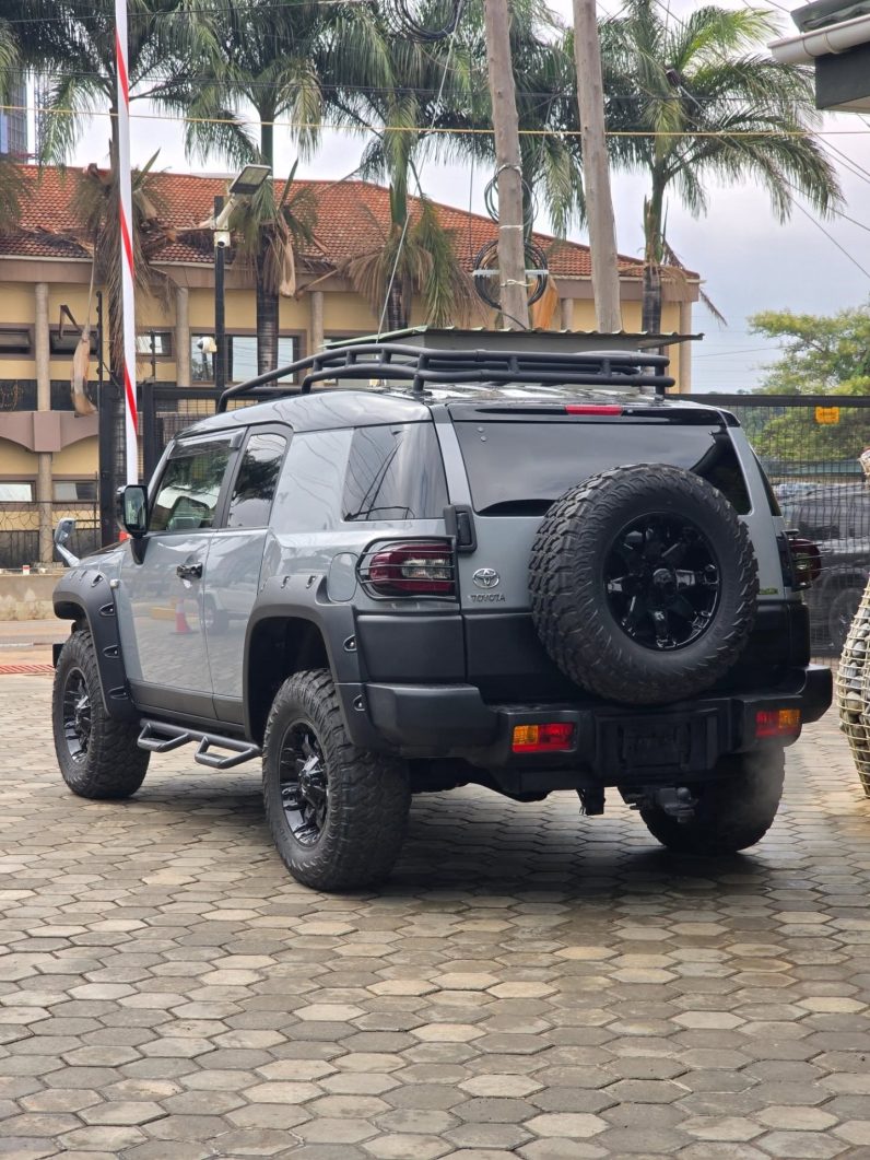 2017 Toyota FJ Cruiser