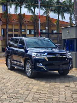 2017 Toyota Land Cruiser 200 series